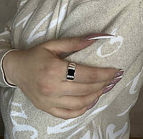 💍 Срібний перстень із кубічним цирконієм — елегантність у кожній грані 💎