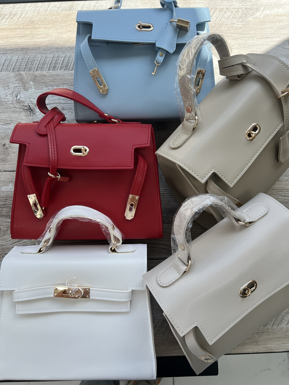 Жіноча сумка крос-боді 19,5*25 см з клапаном зі штучної шкіри Nata, фото 1