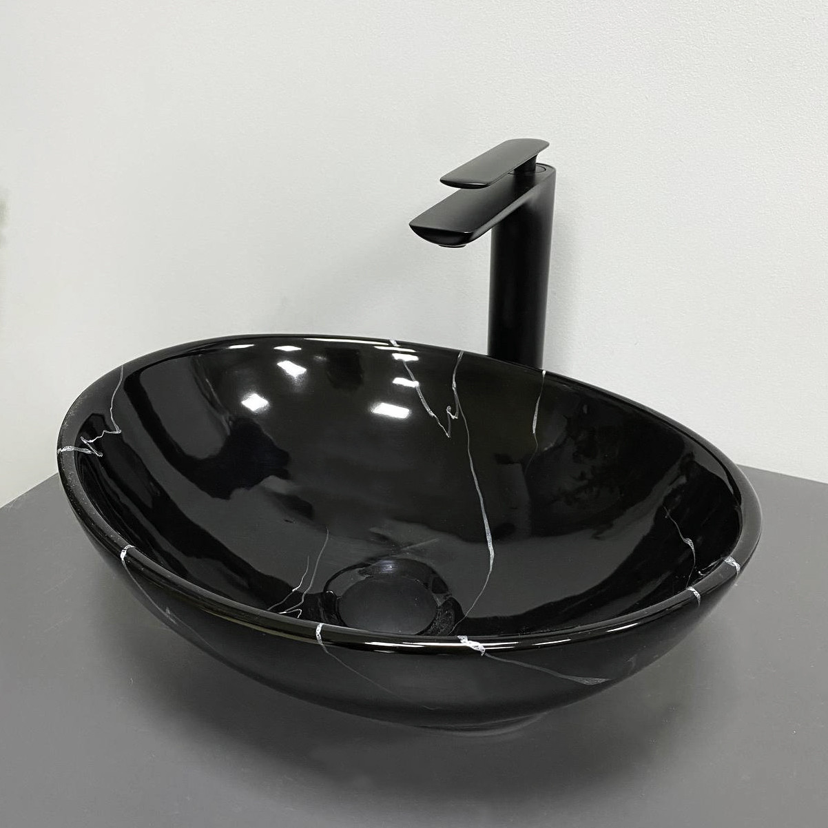 Умивальник (раковина) VBI PARMA BLACK MARMO GLOSSY накладний