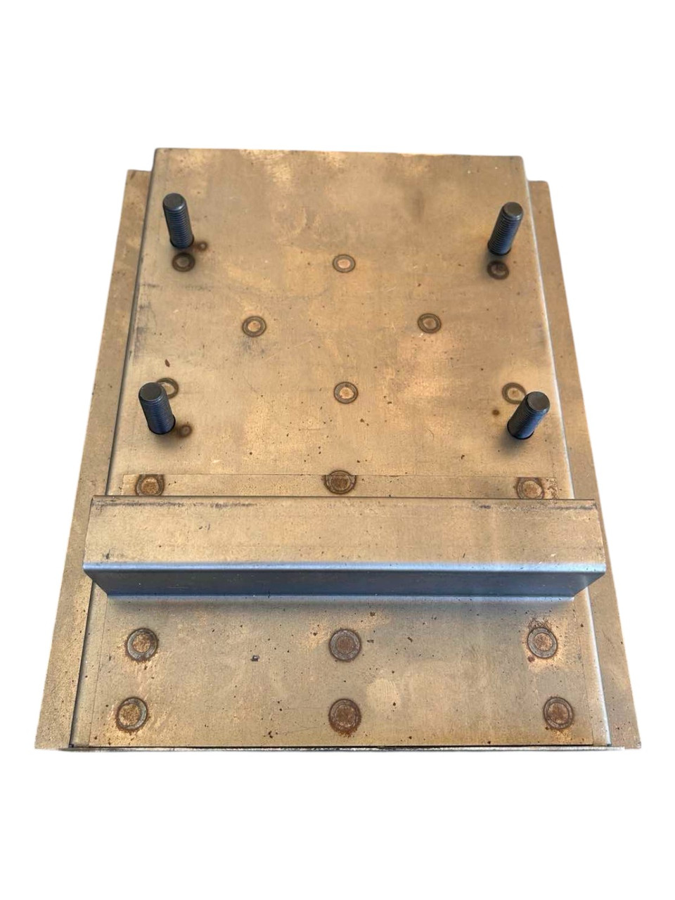 Площадка реактивной тяги ВАЗ 2123 Нива Шевроле (Chevrolet NIVA), фото 1