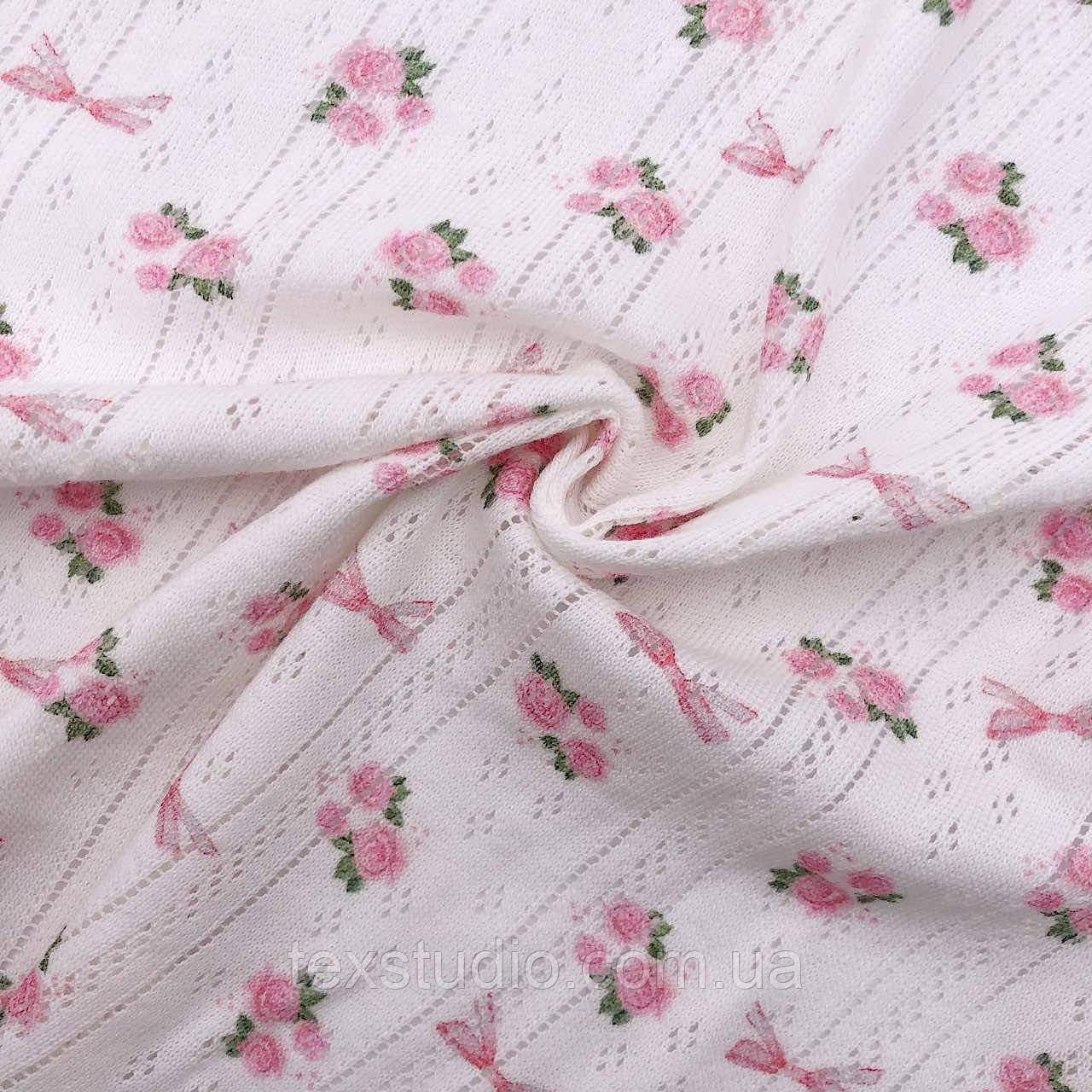 Трикотаж з візерунком молочний з трояндочками ширина 200 см., фото 1
