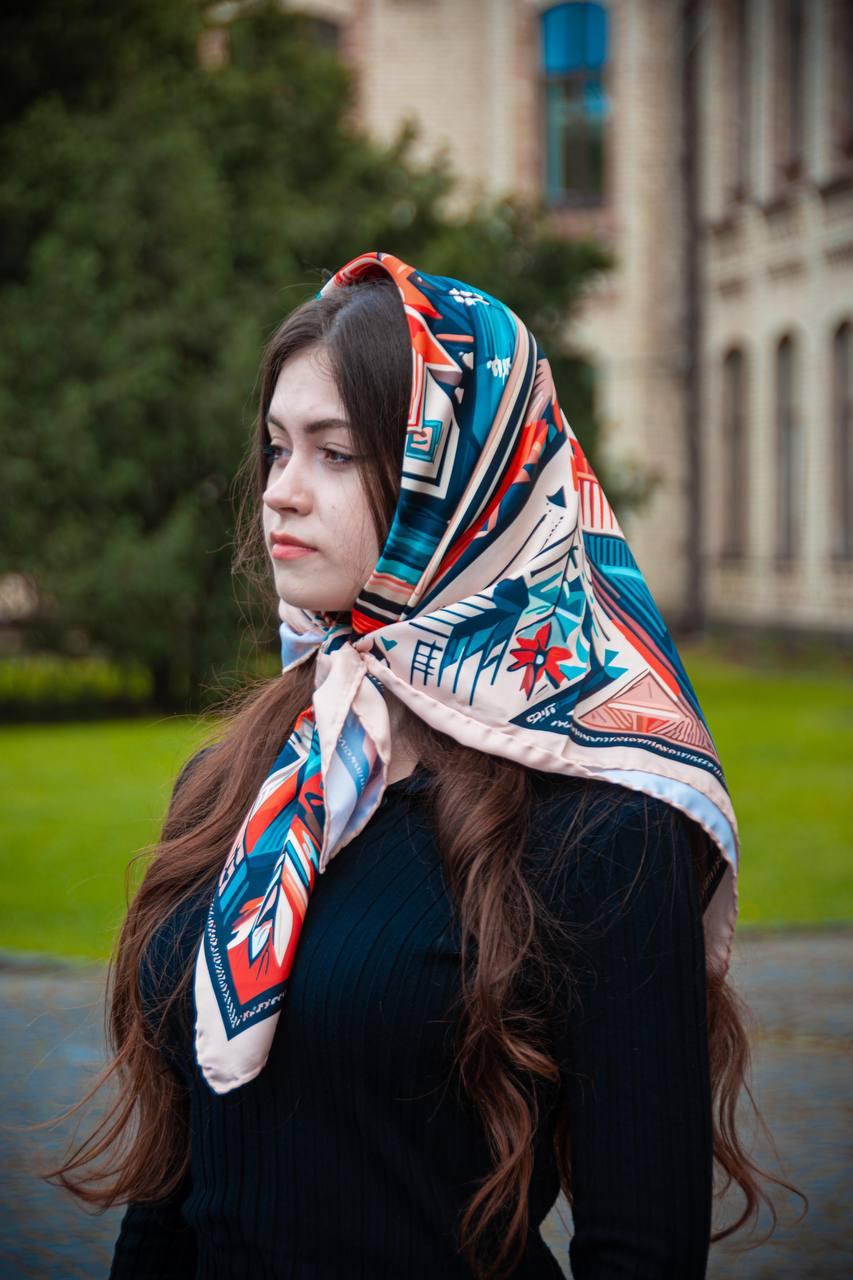 Велика дизайнерська хустка My Scarf "Косові мотиви" 90 на 90 см