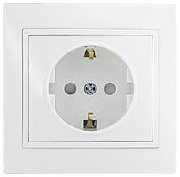 Розетка 2Р+PE  зі шторками  PBшсб16-З-Fl-W (біла)