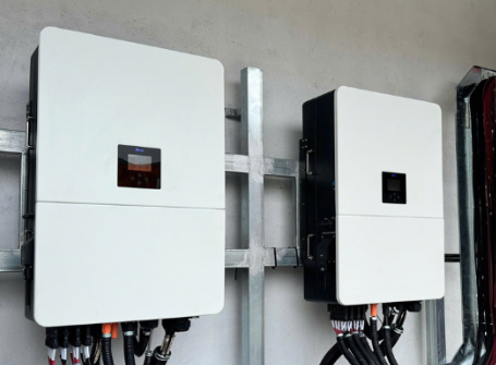 Гібридний інвертор DEYE SUN-60K-SG02HP3-EU-EM6, 60 kW