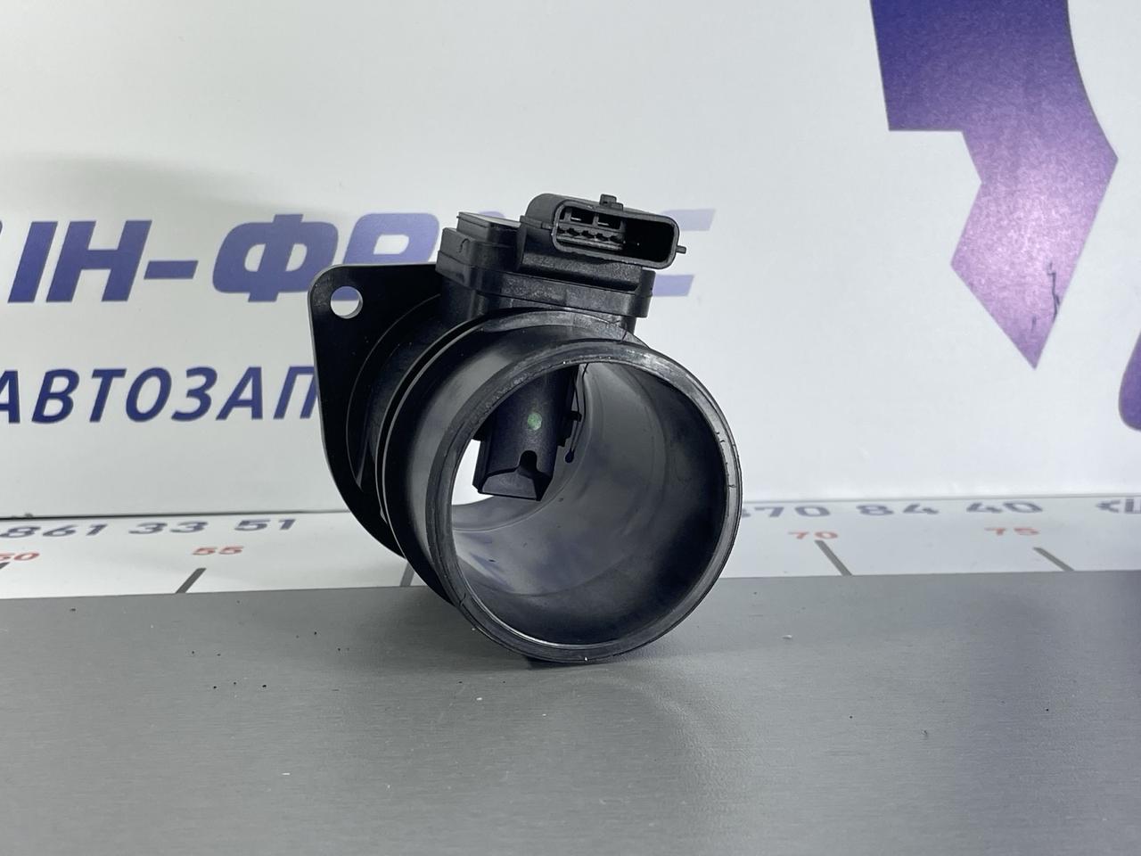 Витратомір повітря (6-pin) Clio II / Kangoo I / Nissan Kubistar / Duster ( 8200280056 )