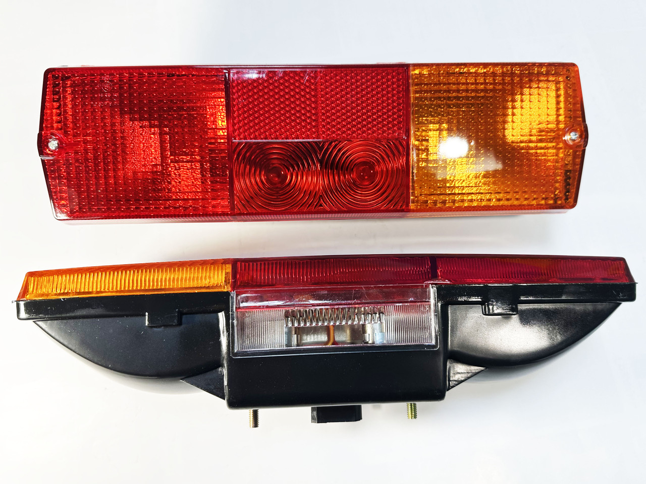 Ліхтарі задні ФП-130 КАМАЗ, ЗІЛ (к-т., прав/лів.) (Гарантпостач-К, Китай) 5320-3716010/6011
