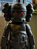Kaws Star Wars Stormtrooper Black велика колекційна статуетка фігурка 140 см чорний, фото 3