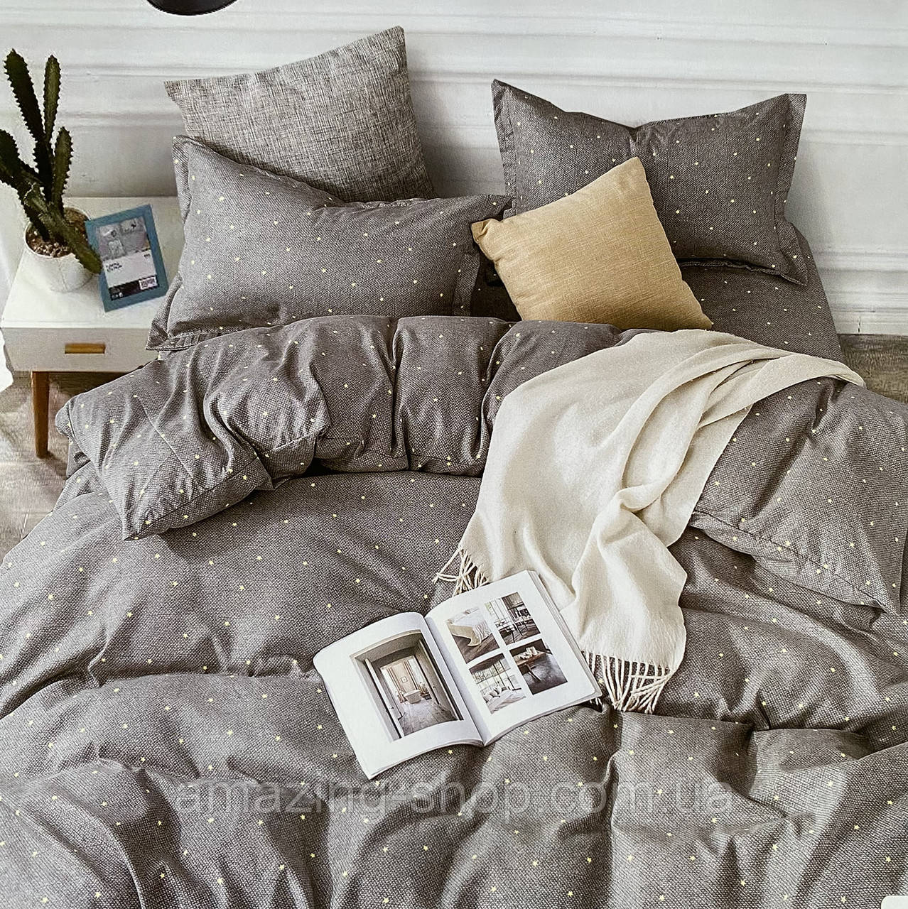 Полуторний комплект постільної білизни із простирадлом на гумці 150*220см. Постільна білизна з фланелі, фото 1