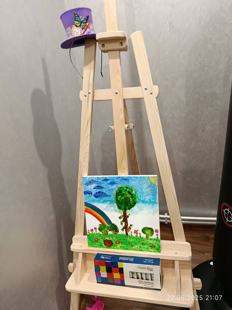 Мольберт з поличкою для фарб Ліра 175 см для малювання тринога, дерев'яний, напольний, студійний, художній, стаціонарний - фото покупців 1