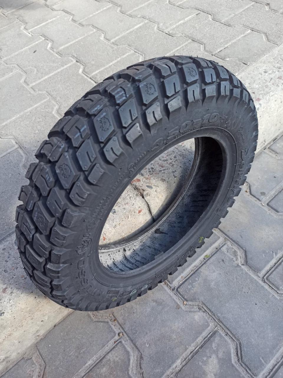 Покришка на скутер 3,50-10 Deli Tire SC-108 Безкамерна