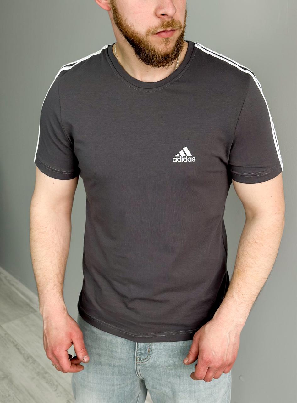 Чоловіча футболка Adidas спортивна футболка Адідас сіра зі смужками