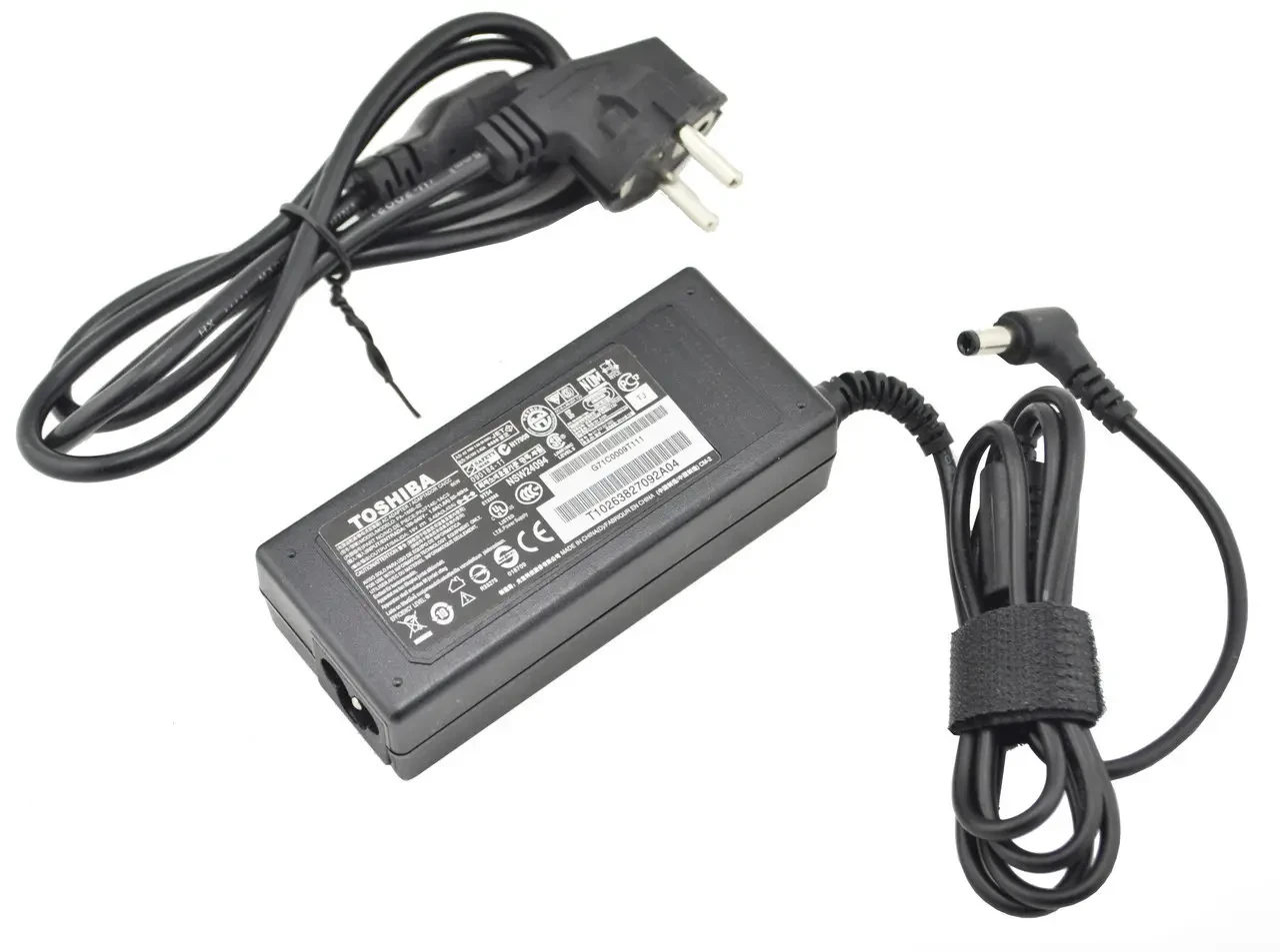 Блок живлення для ноутбука Toshiba 19 V 3.42 A 65 W 5.5x2.5