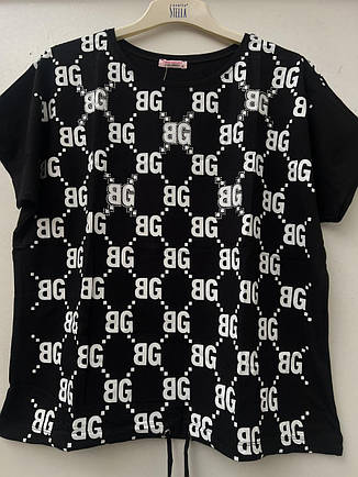 Жіноча футболка чорна з принтом в повномірному пошитті розміри М (50/52), L (52/54), фото 2