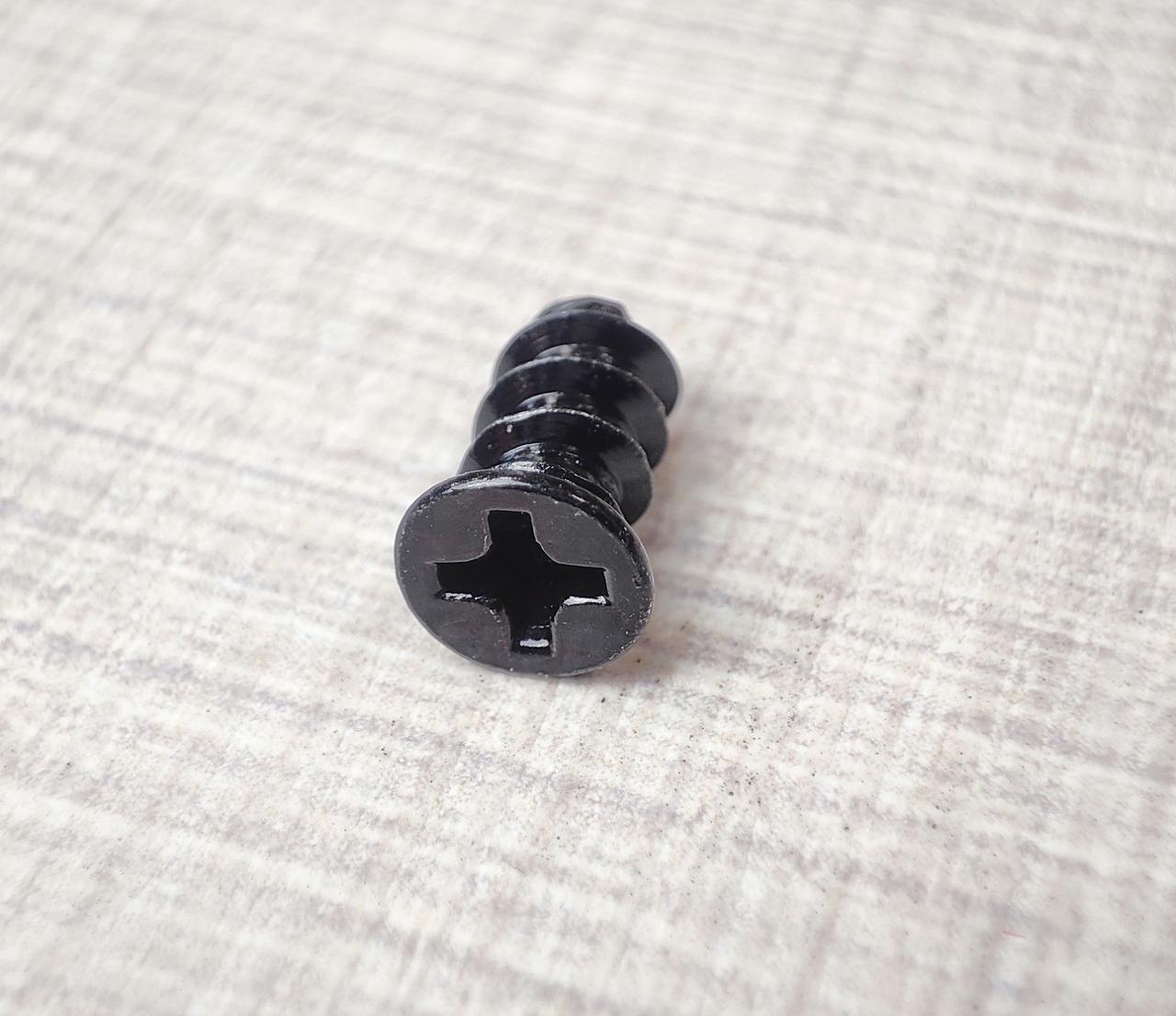 Гвинт кріплення вентилятора в корпус ПК 50 шт 5 мм 10мм чорний