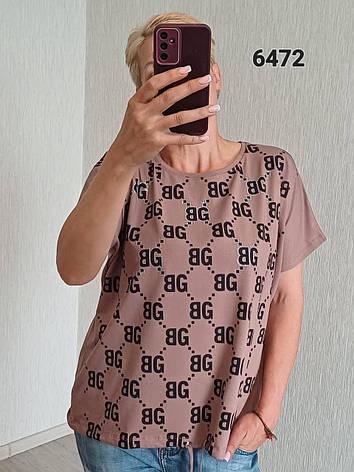 Футболка жіноча батал кольору капучино з принтом і шнурочком по низу розміри М (50/52), L (52/54), фото 1