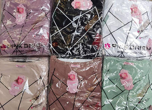 Жіноча футболка чорного кольору повномірна з принтом розміри L (50-52), XL (54-56), фото 2