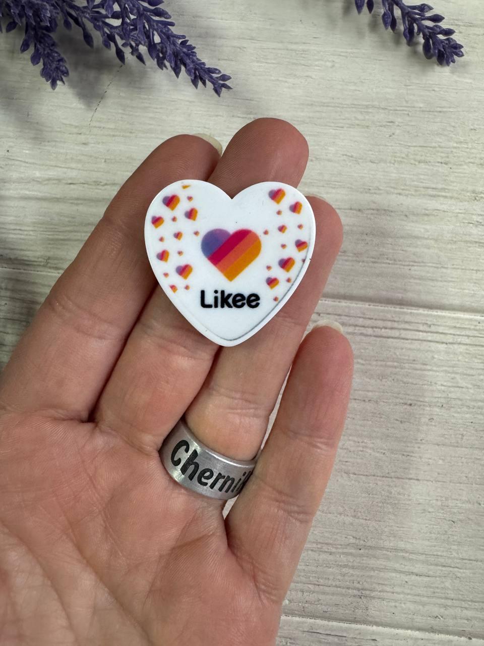 Кабошон плоский " Сердечко біле " 10 шт