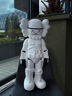 Статуетка Kaws Star Wars Stormtrooper White дизайнерська колекційна фігурка 70 см білий