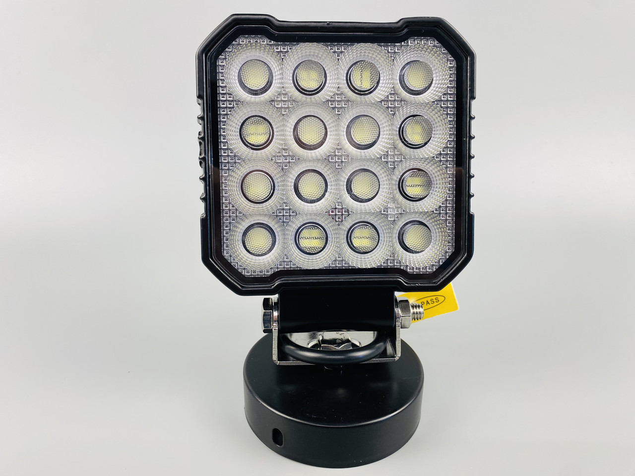 Фара квадратна (64 led діода) IP67 led chip 3030, алюмінієвий корпус, кріплення, фото 1
