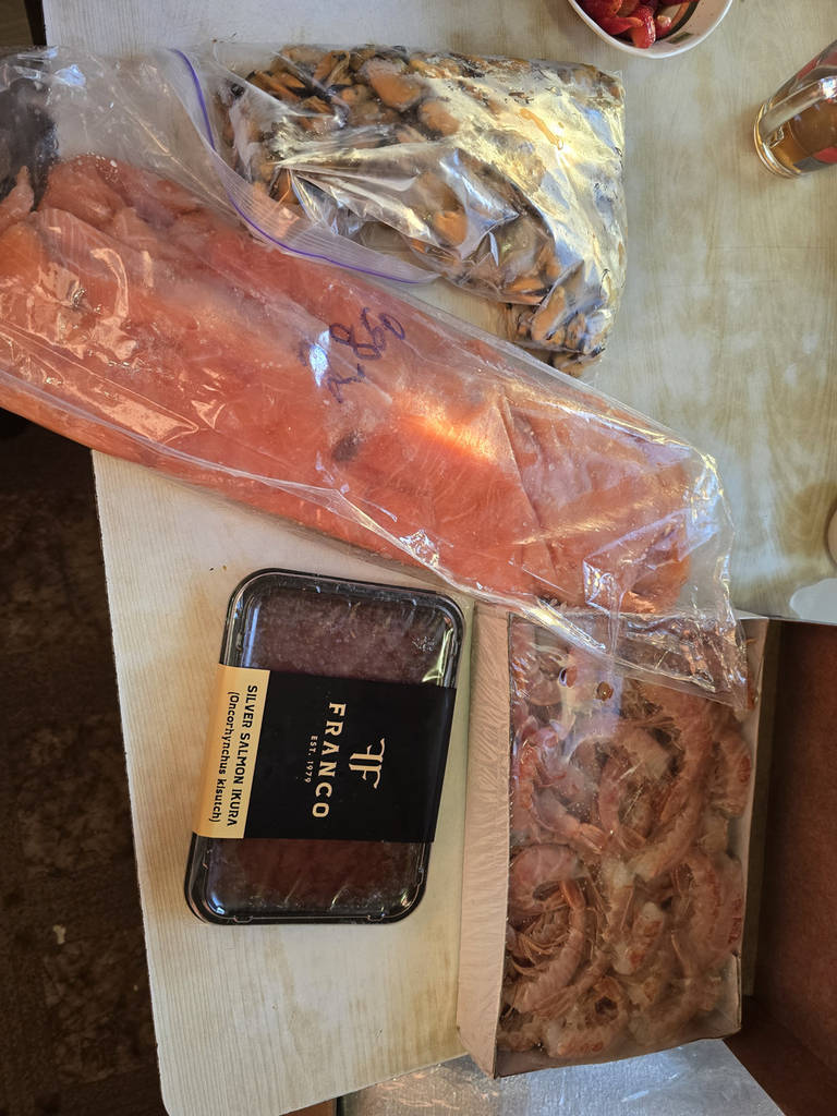 Королівські креветки, Лангустини без голів, С1 - фото покупців 1