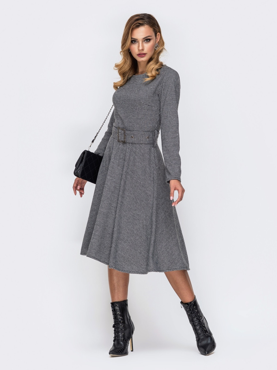 Сукня жіноча а силуету міді в клітинку сіра, фото 1