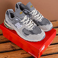 Чоловічі Кросівки New Balance 2002R сірі з вставками