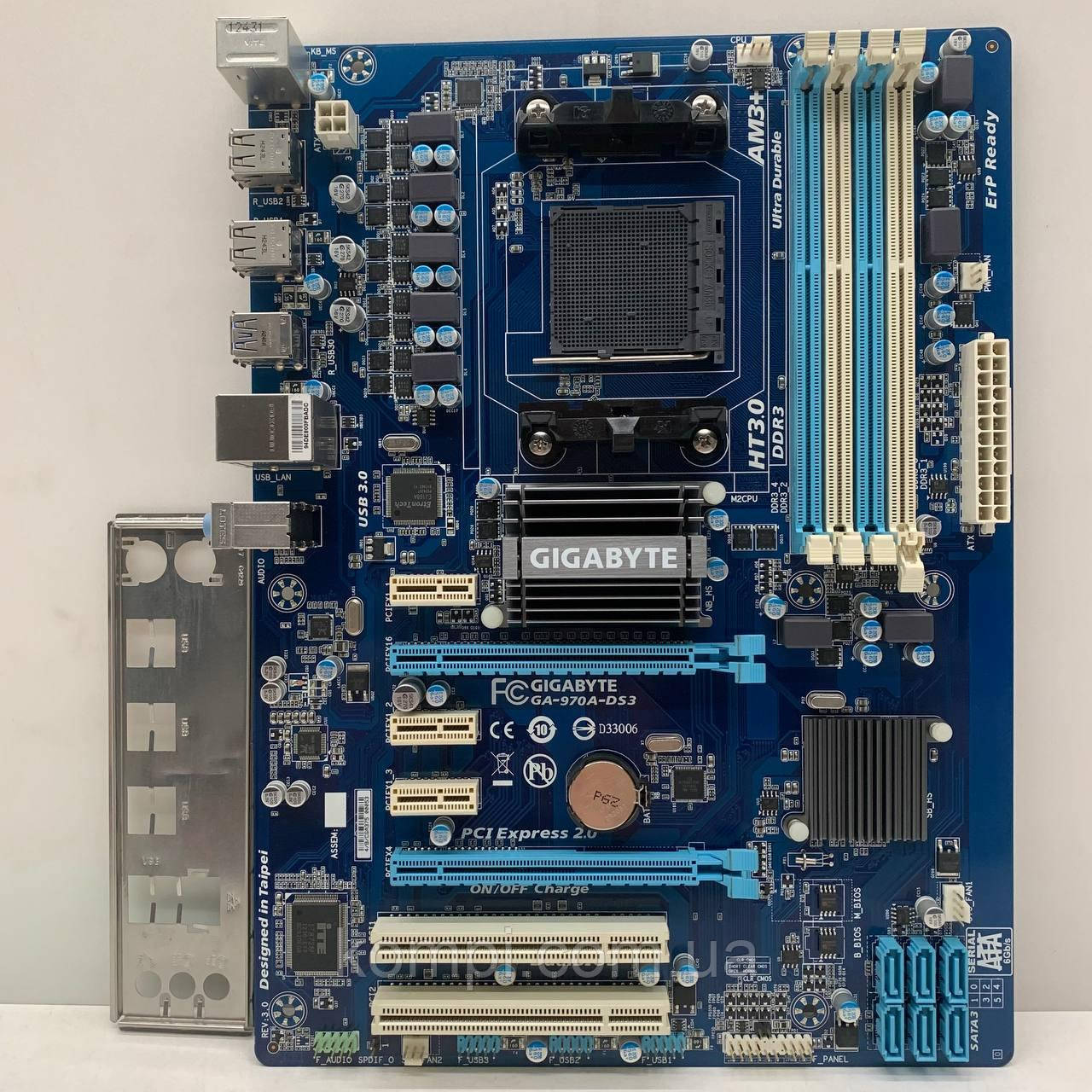 Материнська плата sAM3+ GIGABYTE GA-970A-DS3 (Soket AM3+,DDR3,AMD FX,б/у)