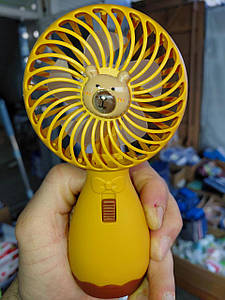 Ручний мінівентилятор Capybara JOK-4 на акумуляторі, Капібара з наклейками