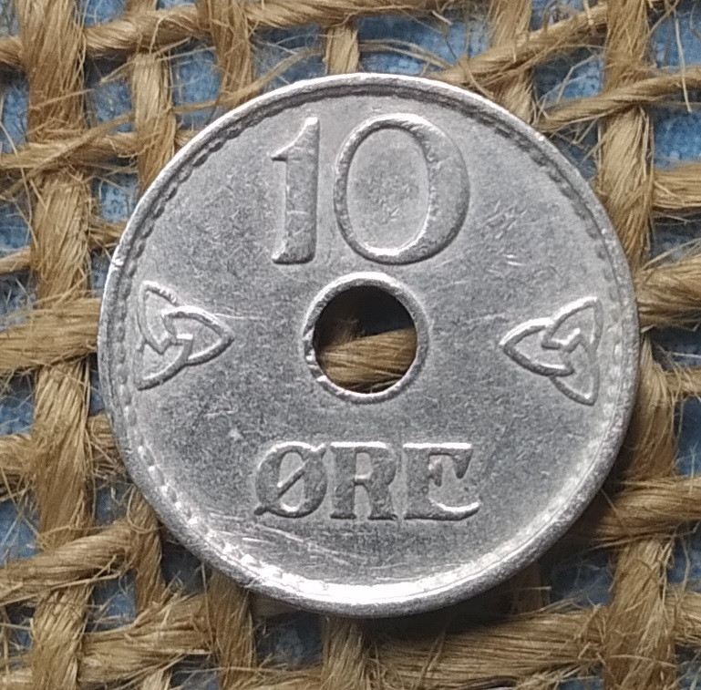 10 ере 1937 року. Норвегiя