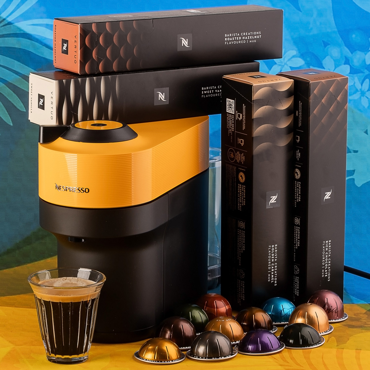Набір Pop Summer (капсульна кавомашина Nespresso Vertuo Pop Yellow жовтий, манго та 52 капсули)