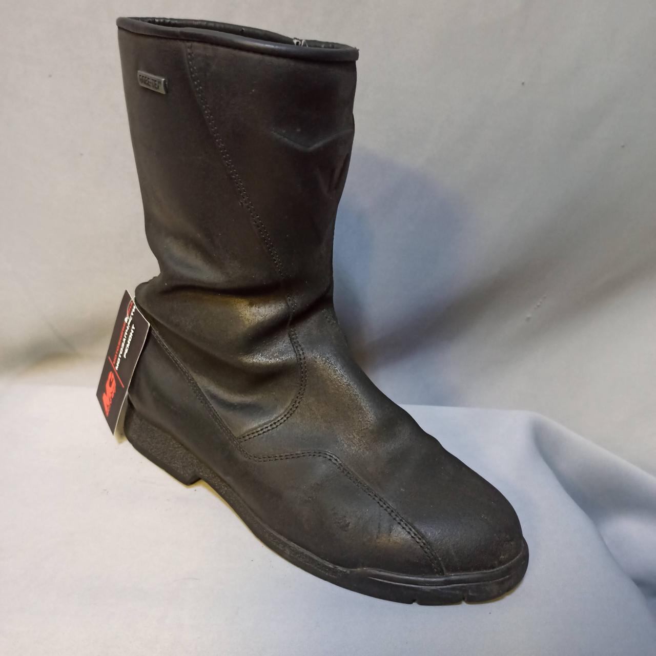 Мотоботинки DAINESE б/у, кожа