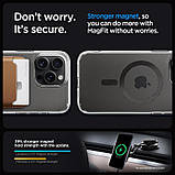 Чохол-накладка Spigen Ultra Hybrid MagFit для Apple iPhone 15 Pro Carbon Fiber (ACS06717), фото 8