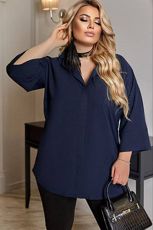 Жіноча сорочка для повних без застібок темно-синя вільна, фото 1