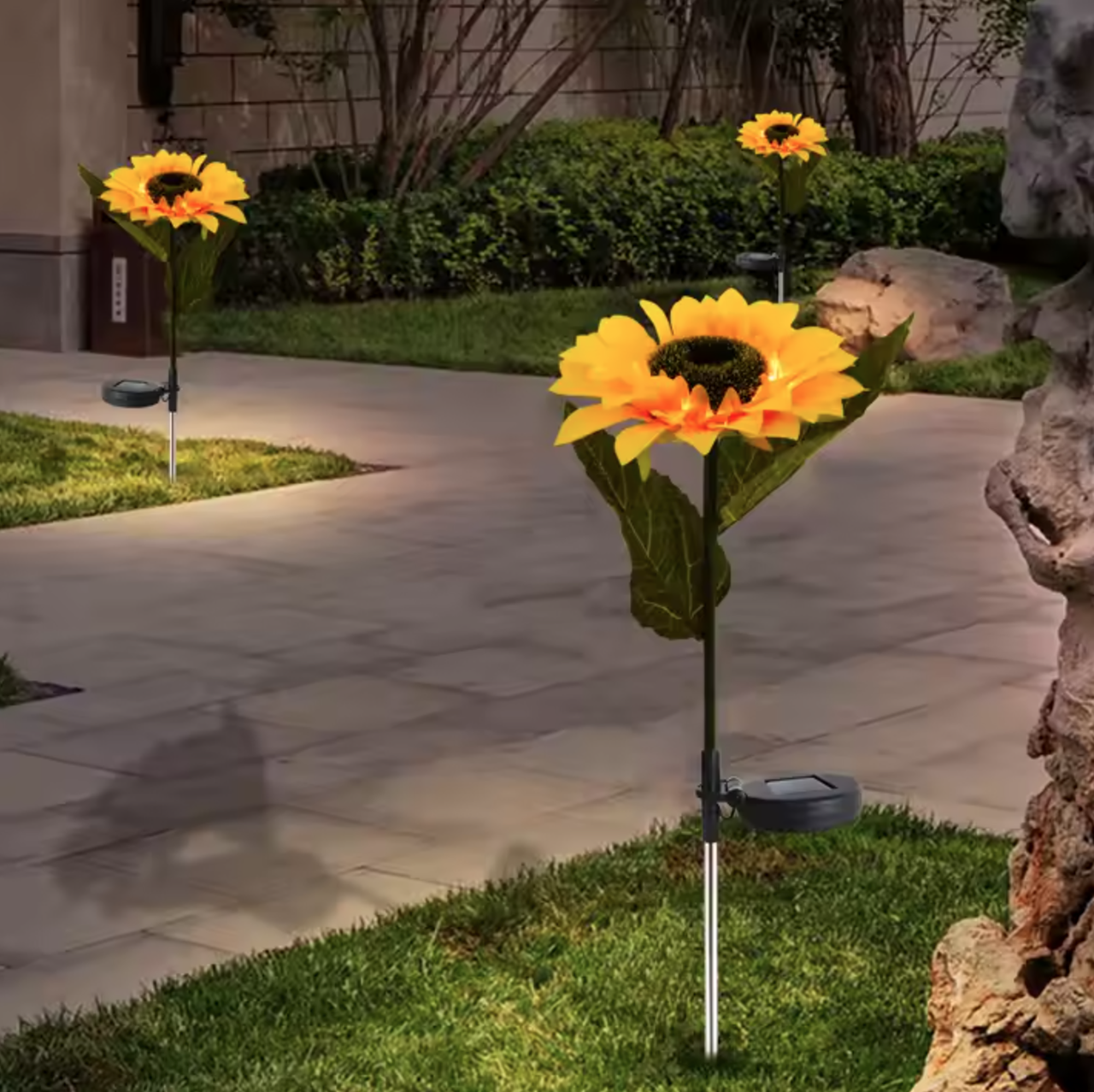 Світильник садовий на сонячній батареї соняшників, для двору, тераси Лучшая цена, фото 1
