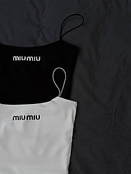 Жіночий топ; Кольори: молочний, чорний; Розмір: 42-46 (one size);