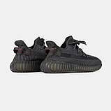 Женские кроссовки Adidas Yeezy 350 Black Рефлективні шнурки, фото 4