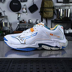 Волейбольні кросівки Міцуно MIZUNO Wave lightning Z8 чоловічі жіночі білі Eur36-45