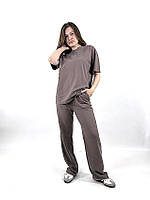 Стильні жіночі костюми оптом H&D, лот 6 шт, ціна 30 Є