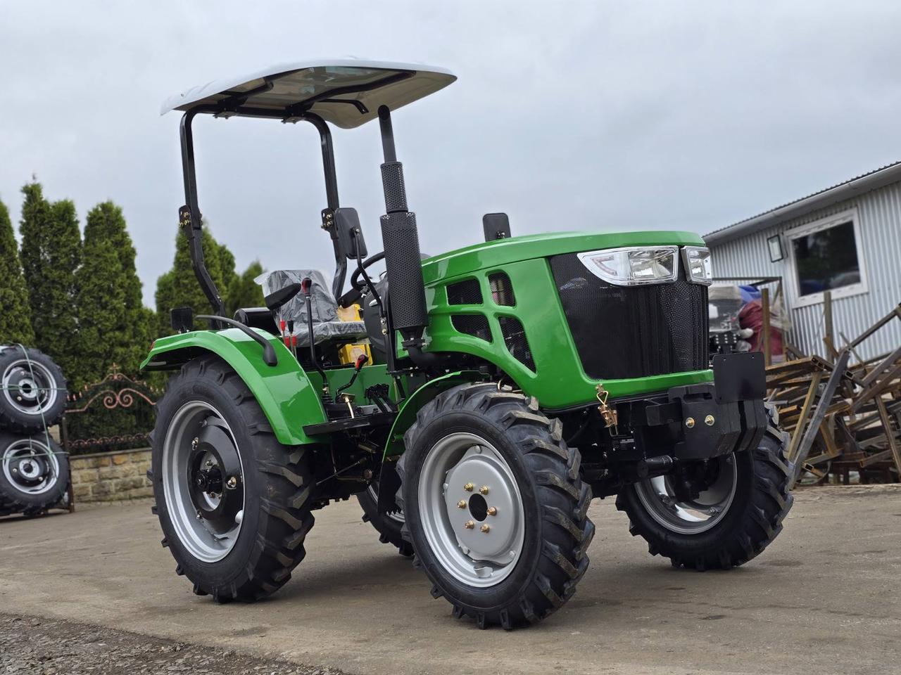Трактор Terra Fеng 554Х, дизайн John Deere, 50 л.с, збільшені мости, вага 2000 кг, козирок
