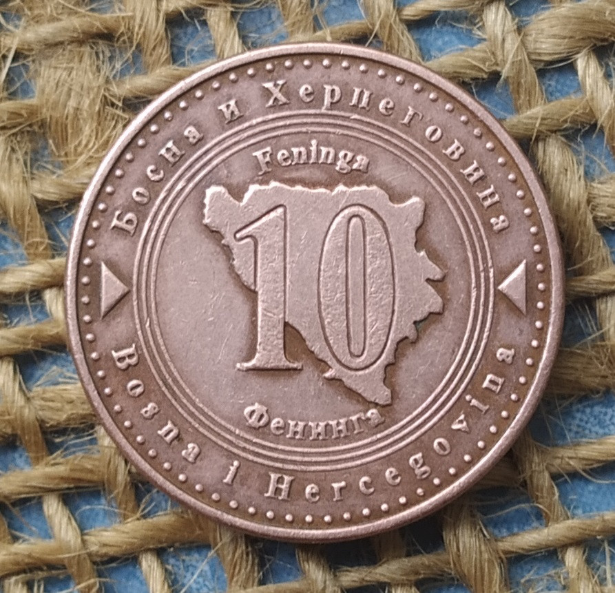 10 фенiгiв 2004 року. Боснiя i Герцеговина