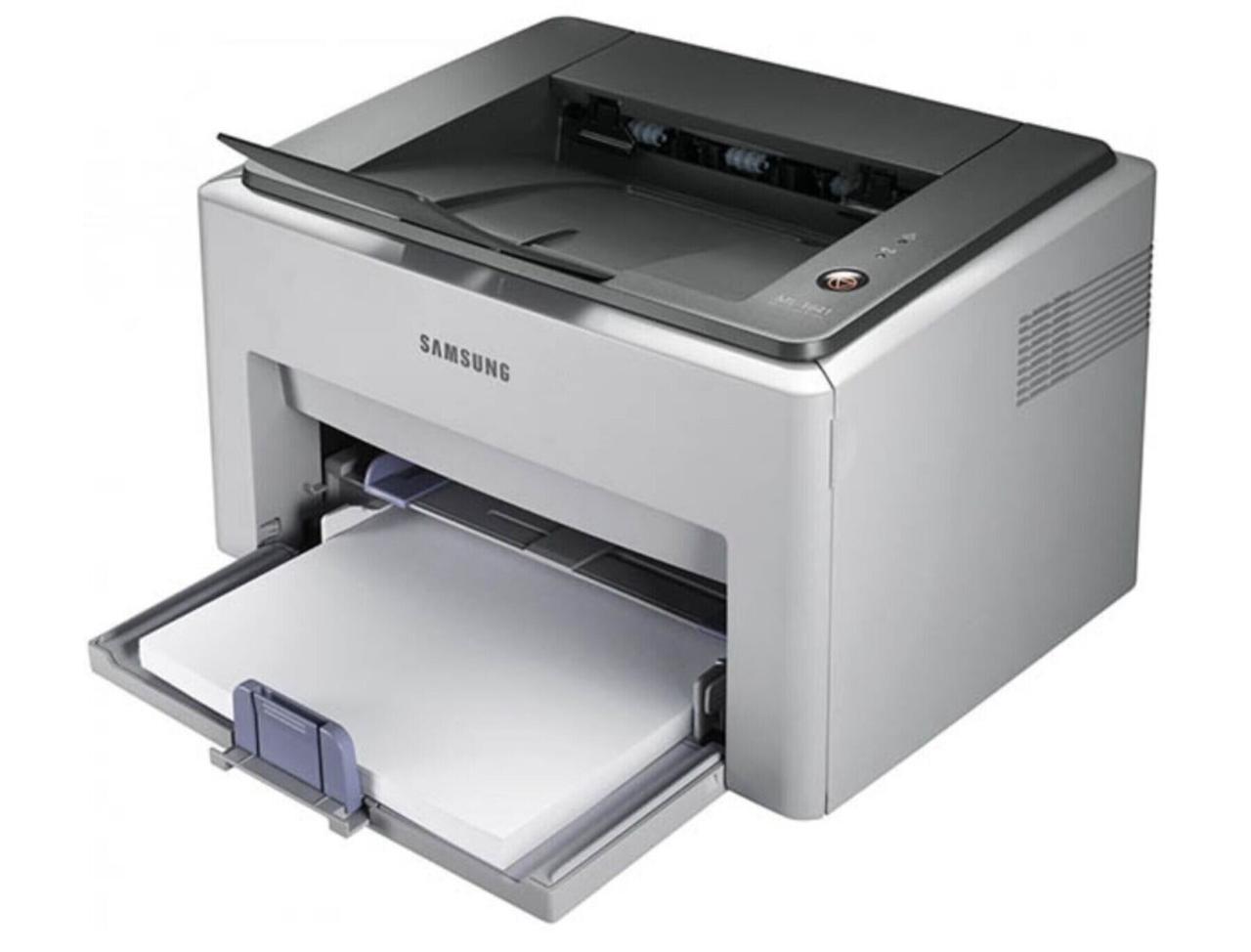 Принтер Б-клас Samsung ML-1641 / Лазерний монохромний друк / 600x1200 dpi / A4 / 16 стор/хв / USB 2.0