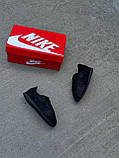 Чорні замшеві жіночі кросівки Nike Cortez Triple Black Демісезонні кеди Найк Кортез, фото 2