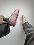 Рожеві шкіряні жіночі кросівкиNike Cortez Light Soft Pink Coral Демісезонні кеди Найк Кортез, фото 2