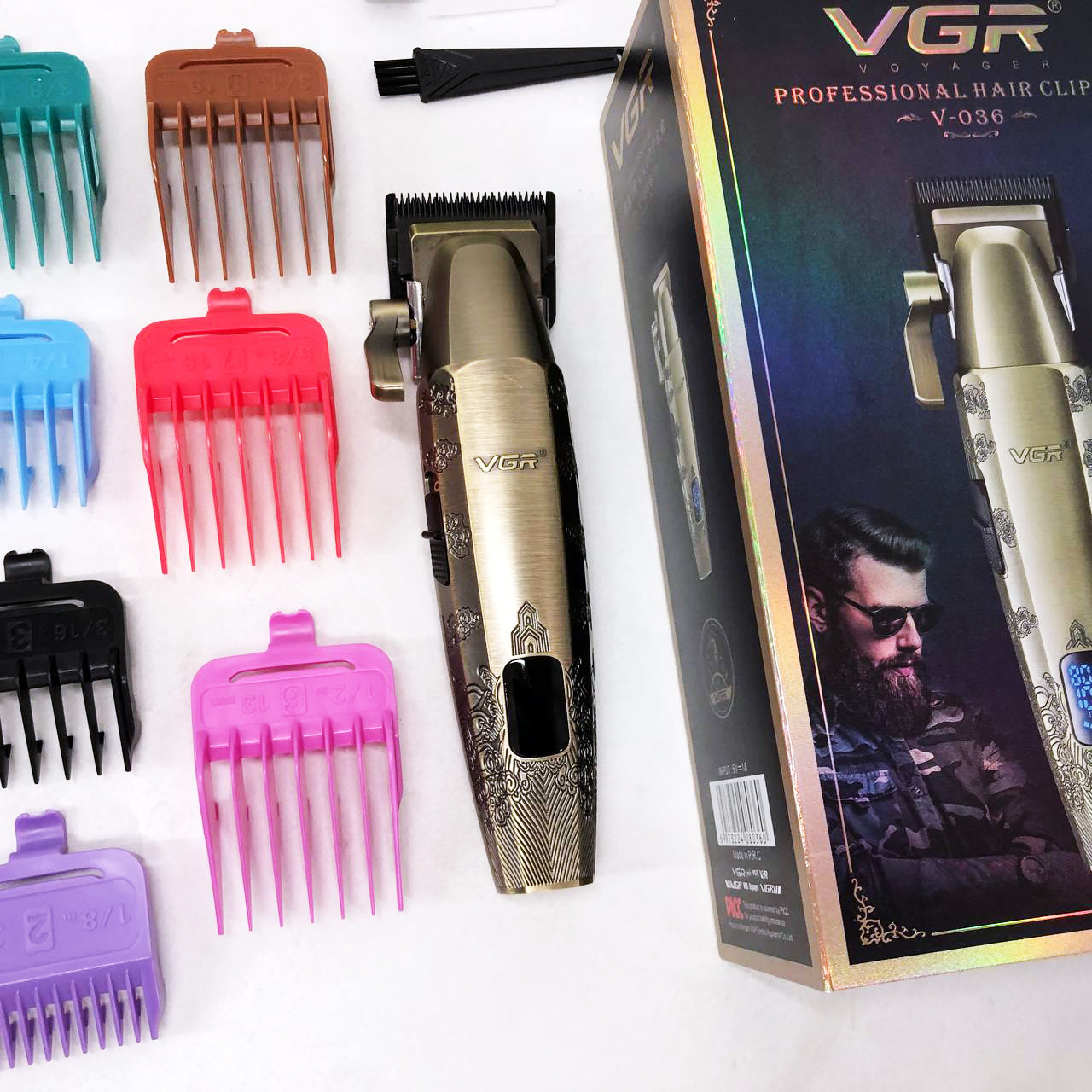 Акумуляторна машинка для стриження VGR V-036