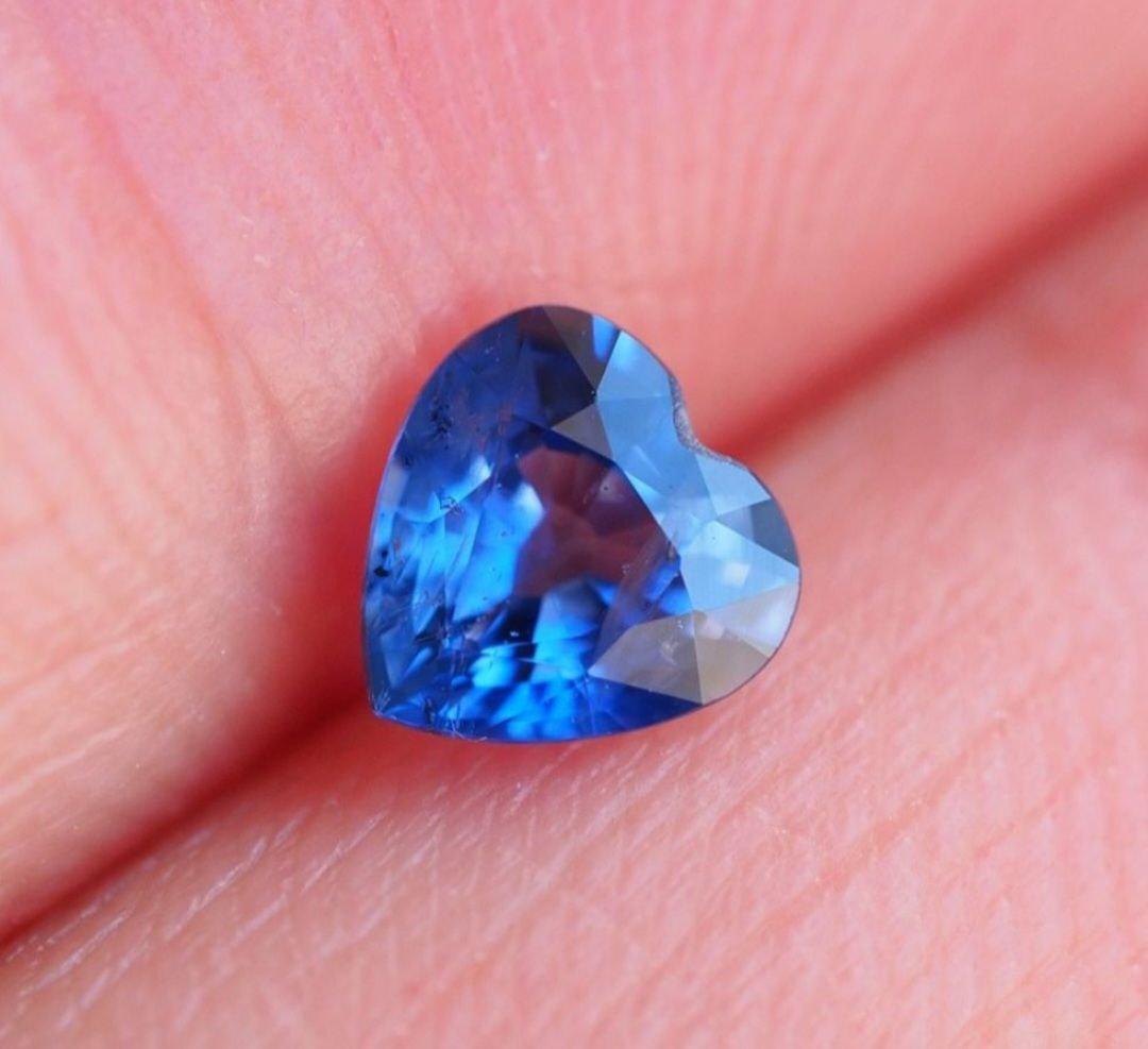 Сапфір серце 0,63 Cts. 5.2 х 5.2 х 2.9 мм, фото 1