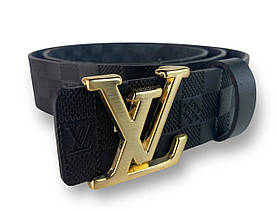 Ремінь шкіряний Louis Vuitton ширина 38мм колір Чорний з тиснення пряжка золото