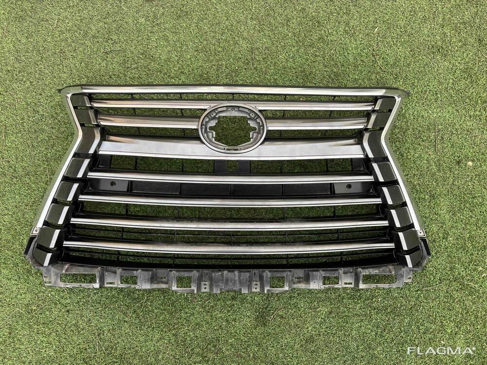 Решітка радіатора Lexus LX від2015-2021гг 5310160570 спереду хром і решітка цілі, ззаду од, фото 1