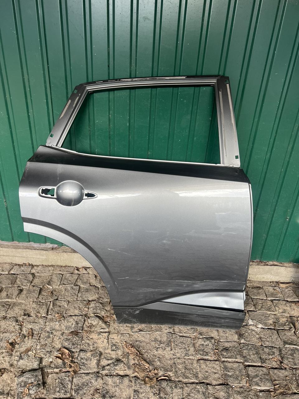 Двері задні праві Nissan Qashqai j12 Кашкай j12від2021-2025рр 821486UA0A оригінал бу, фото 1