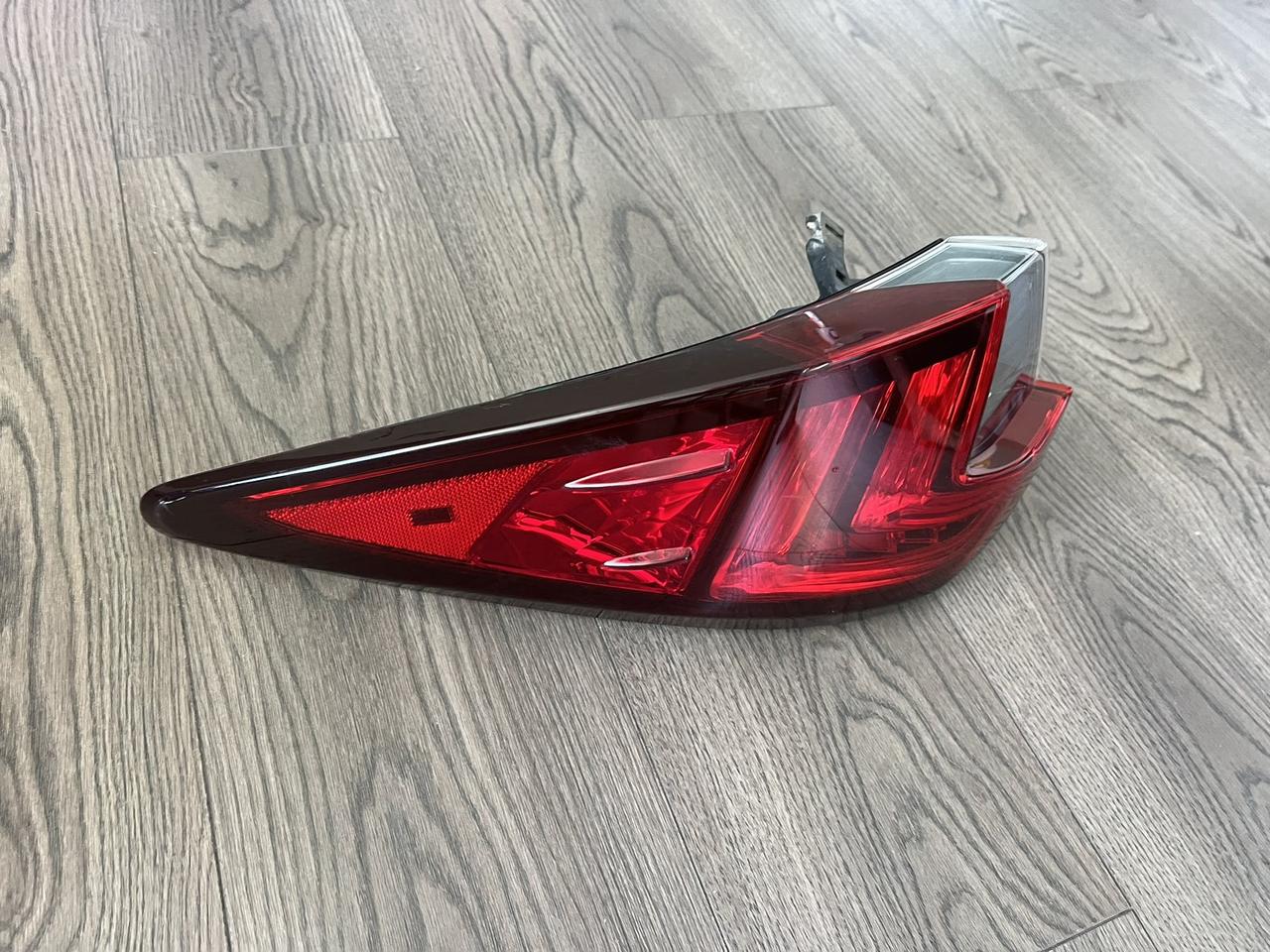 Ліхтар задній лівий Lexus RX у крило зовнішній від2015-2018гг дорістайл 815600E130, фото 1