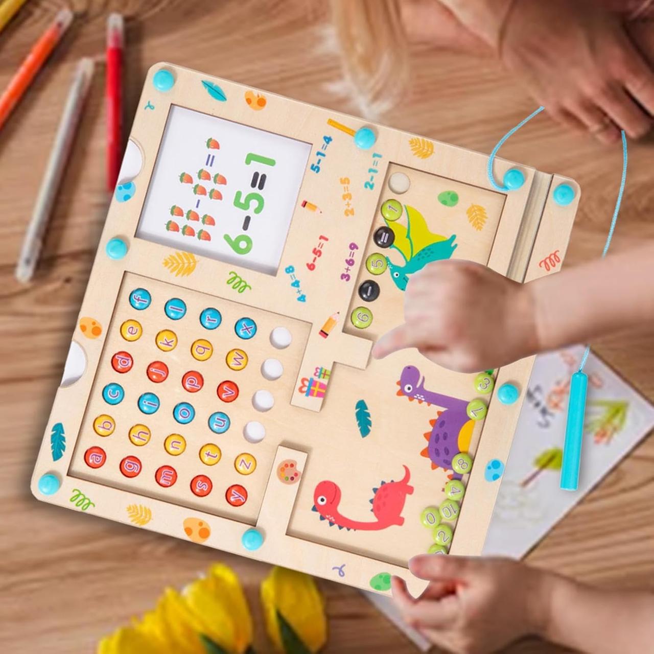 Дитяча логічна дошка дерев'яна іграшка монтессорі 20 карток із завданнями Цифри Англ букви Магнітні ігри, фото 1